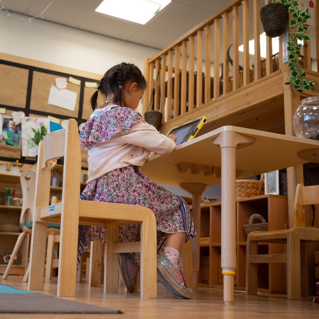 Children learning online